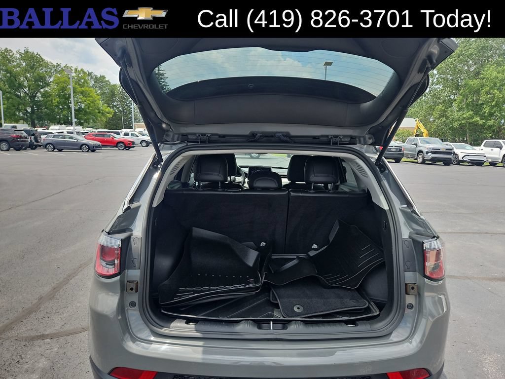 Used 2022 Jeep Compass Limited AWD/4WD image 33