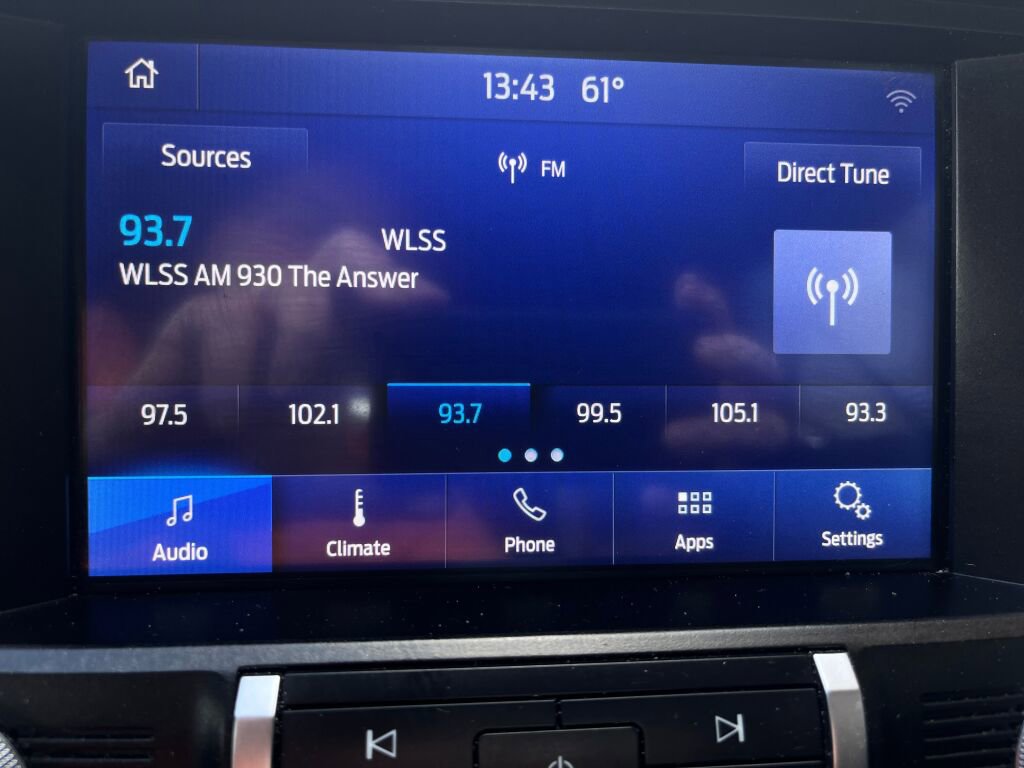 Used 2020 Ford Mustang Premium RWD image 15