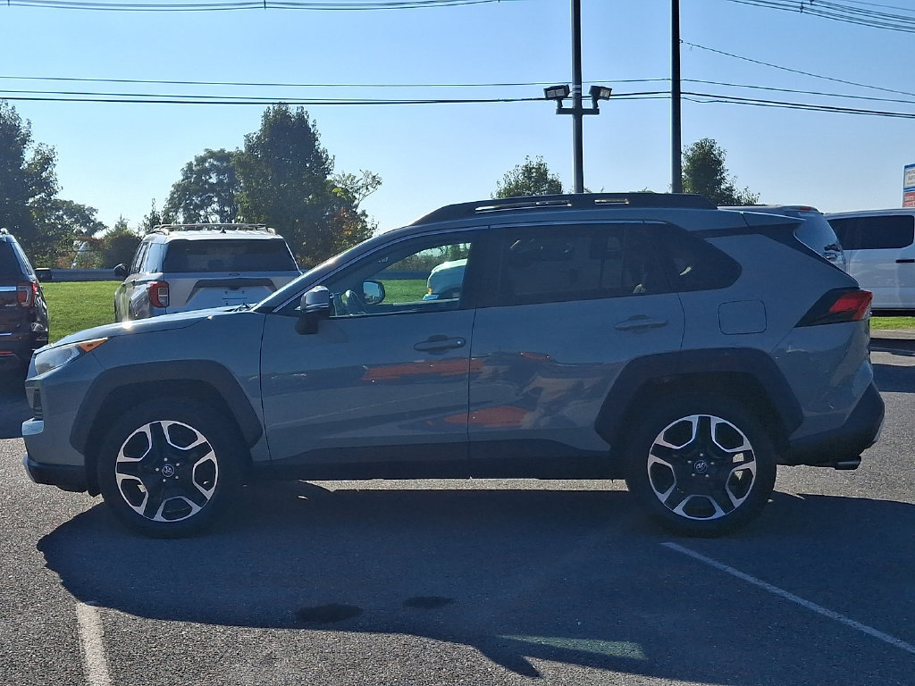 Used 2020 Toyota RAV4 Adventure AWD/4WD image 4