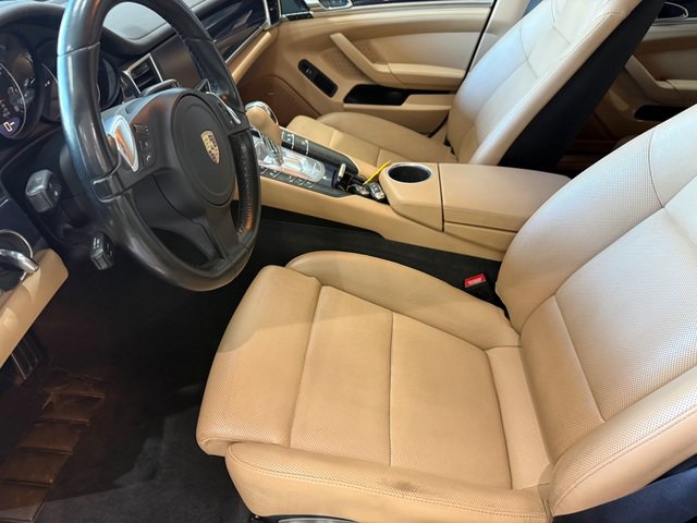 Used 2016 Porsche Panamera 4 Edition w/ Premium Package Plus AWD/4WD image 5