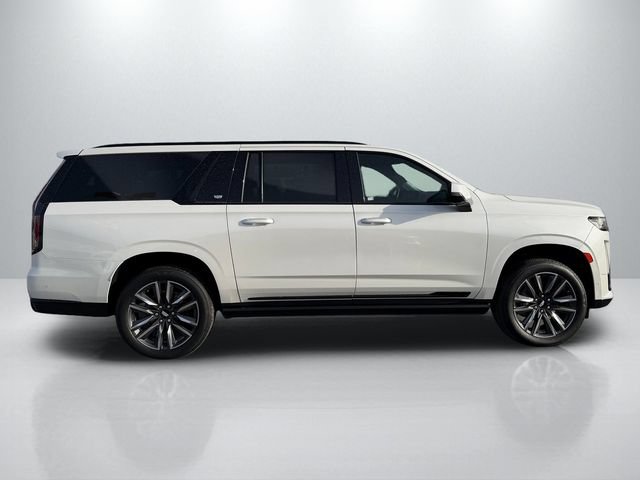 Used 2023 Cadillac Escalade ESV Sport Platinum w/ LPO, Floor Liner Package AWD/4WD image 4