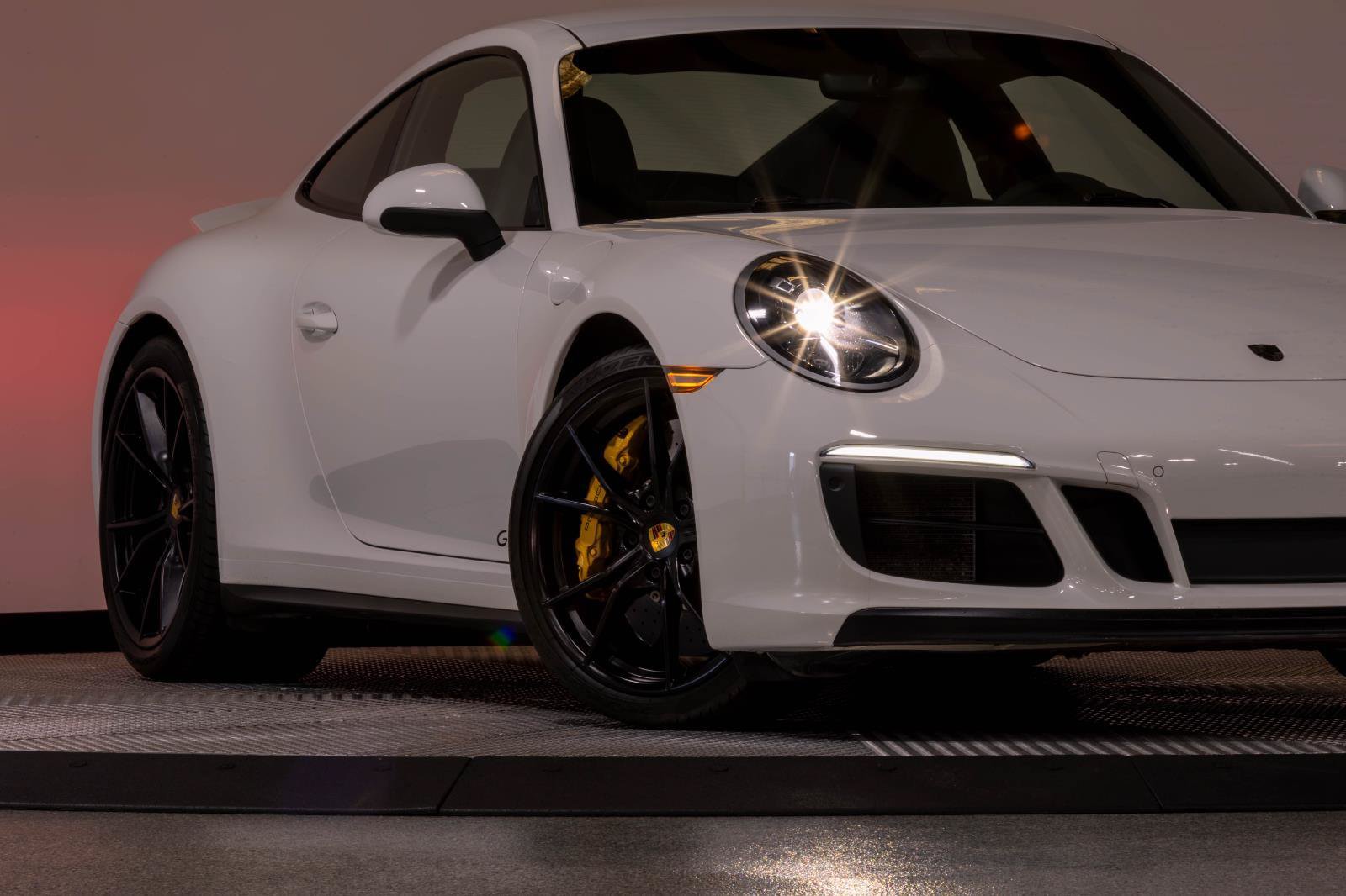 Used 2019 Porsche 911 Carrera GTS RWD image 24
