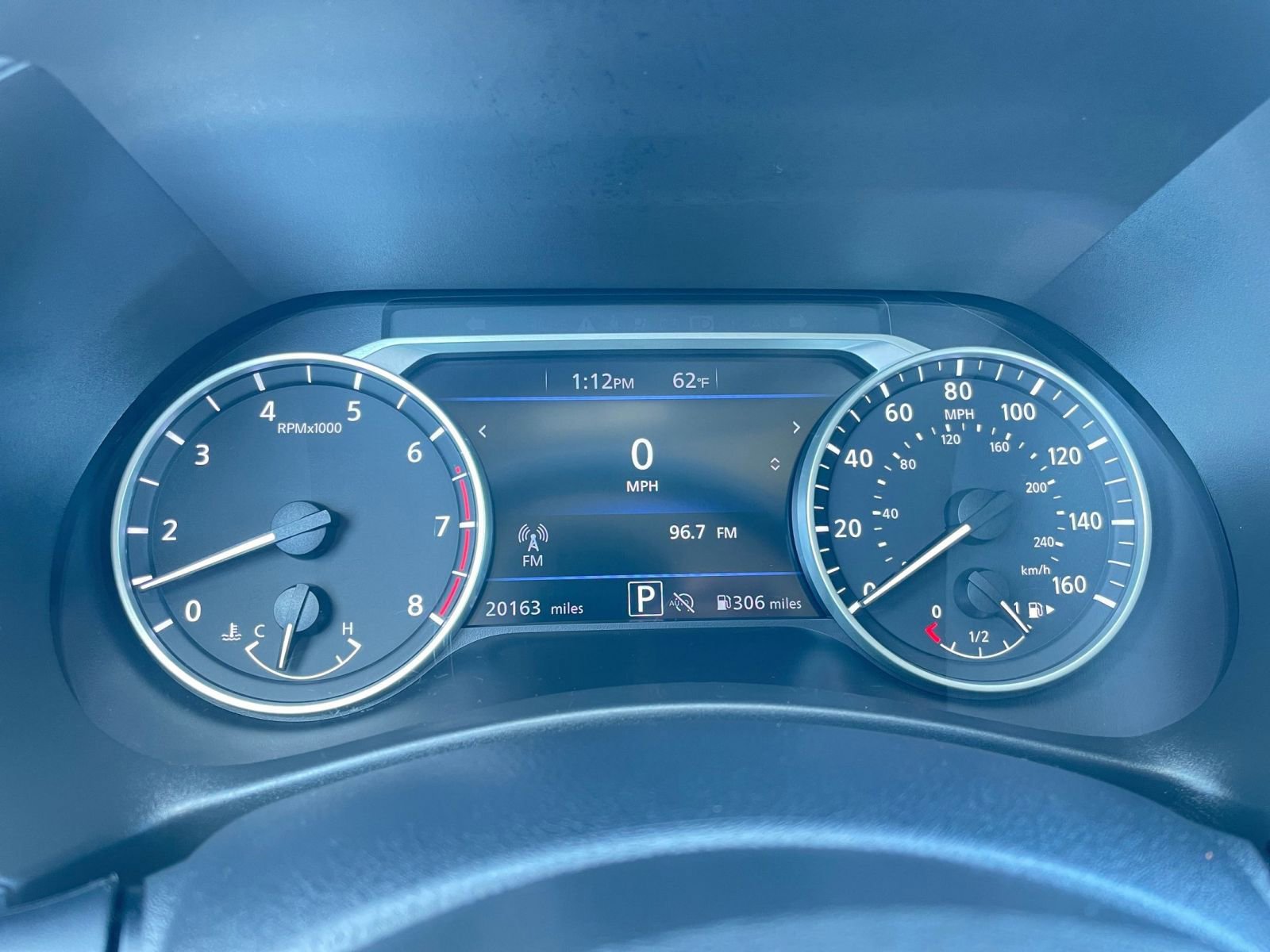 Used 2025 Nissan Sentra SV image 39