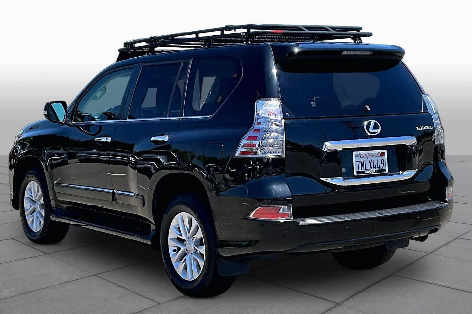 Used 2015 Lexus GX 460 w/ Premium Package AWD/4WD image 11