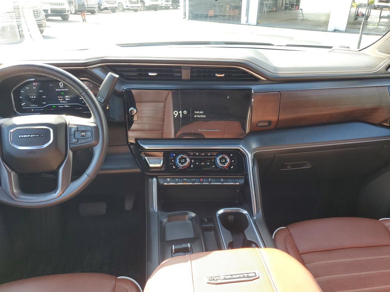 Used 2025 GMC Sierra 2500 Denali Ultimate AWD/4WD image 14
