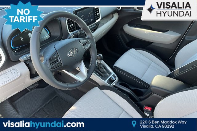 New 2025 Hyundai Venue SEL FWD image 10