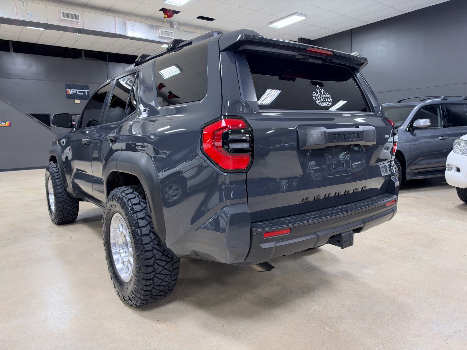 Used 2026 Toyota 4Runner SR5 AWD/4WD image 7
