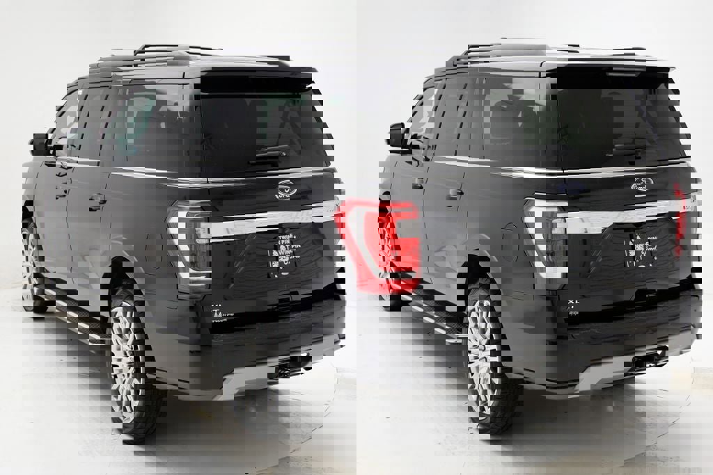 Used 2021 Ford Expedition Max XLT image 7