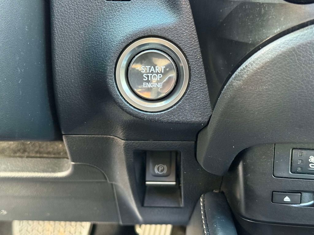 Used 2019 Lexus ES 350 350 Luxury w/ Accessory Package image 28