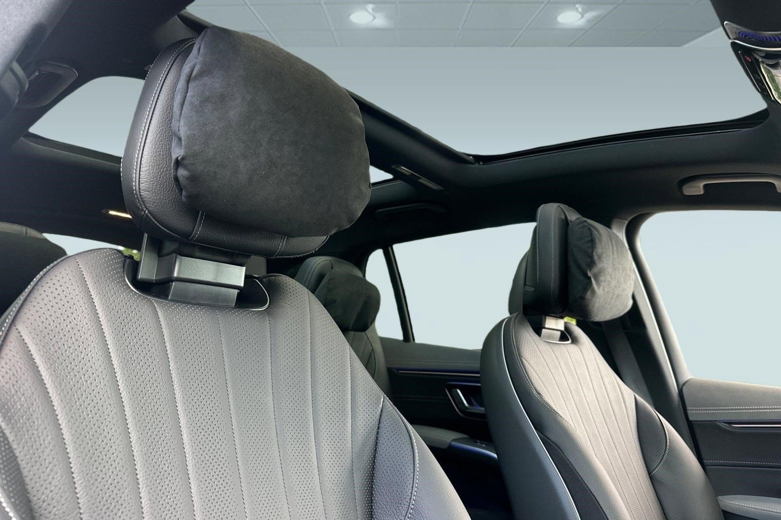 New 2026 Mercedes-Benz EQS 400 4MATIC SUV image 26