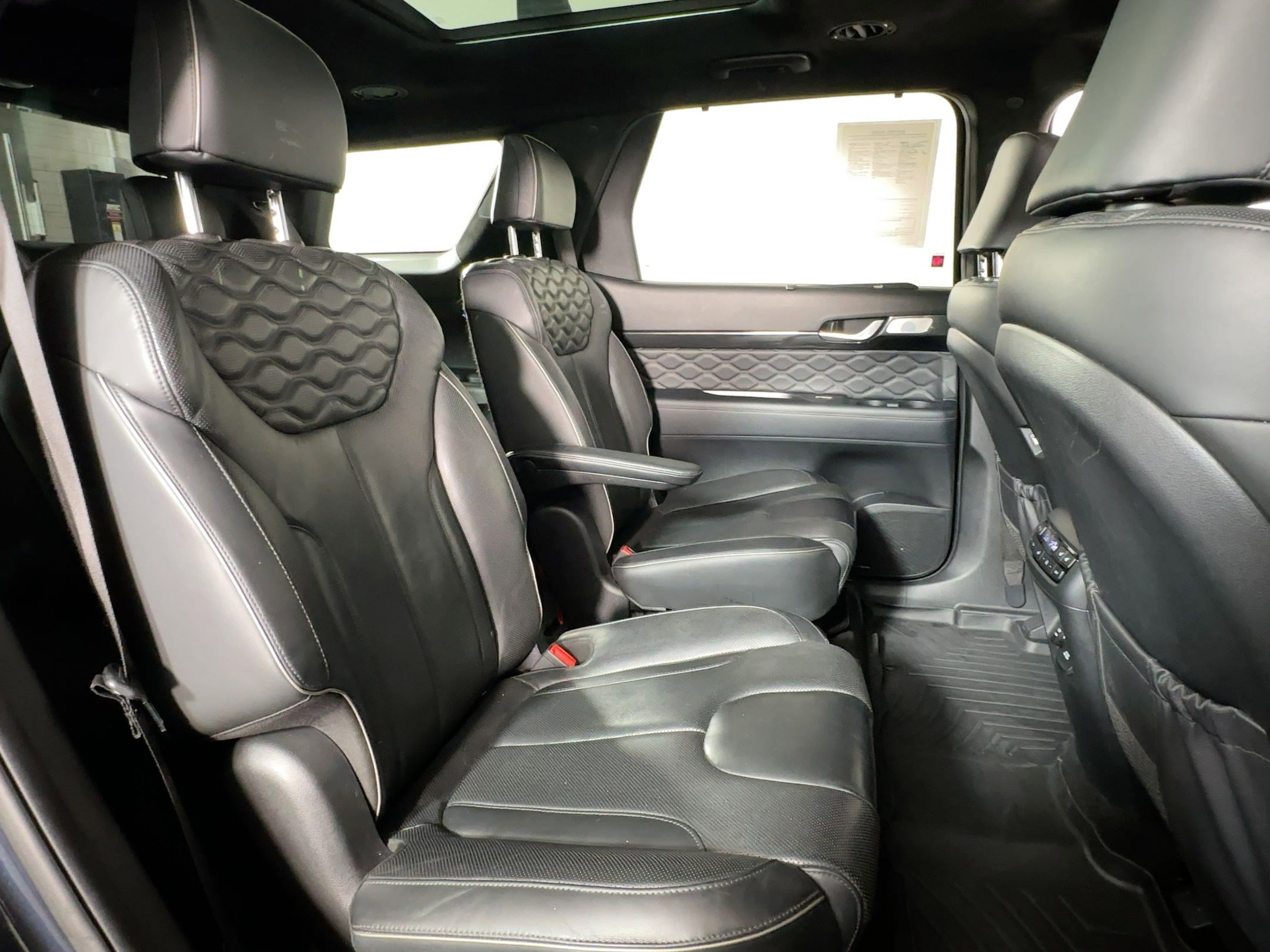Used 2020 Hyundai Palisade Limited image 29