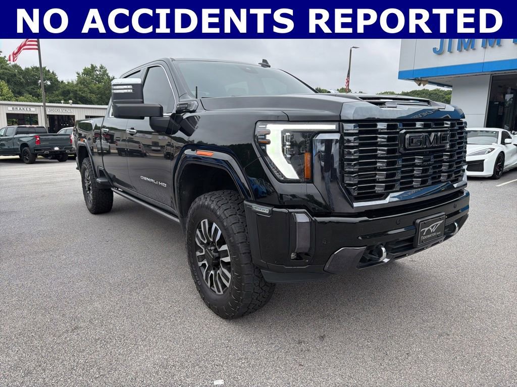 Used 2024 GMC Sierra 2500 Denali Ultimate w/ Max Trailering Package AWD/4WD image 2