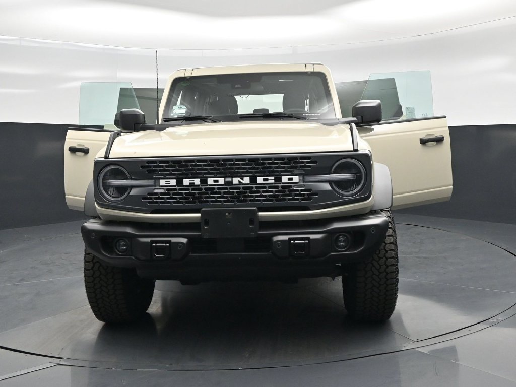 Certified 2026 Ford Bronco Badlands AWD/4WD image 32