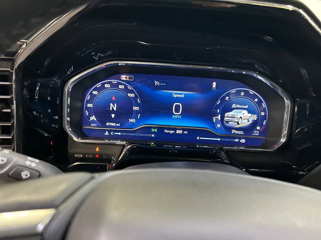 Used 2025 Chevrolet Silverado 1500 LT image 17