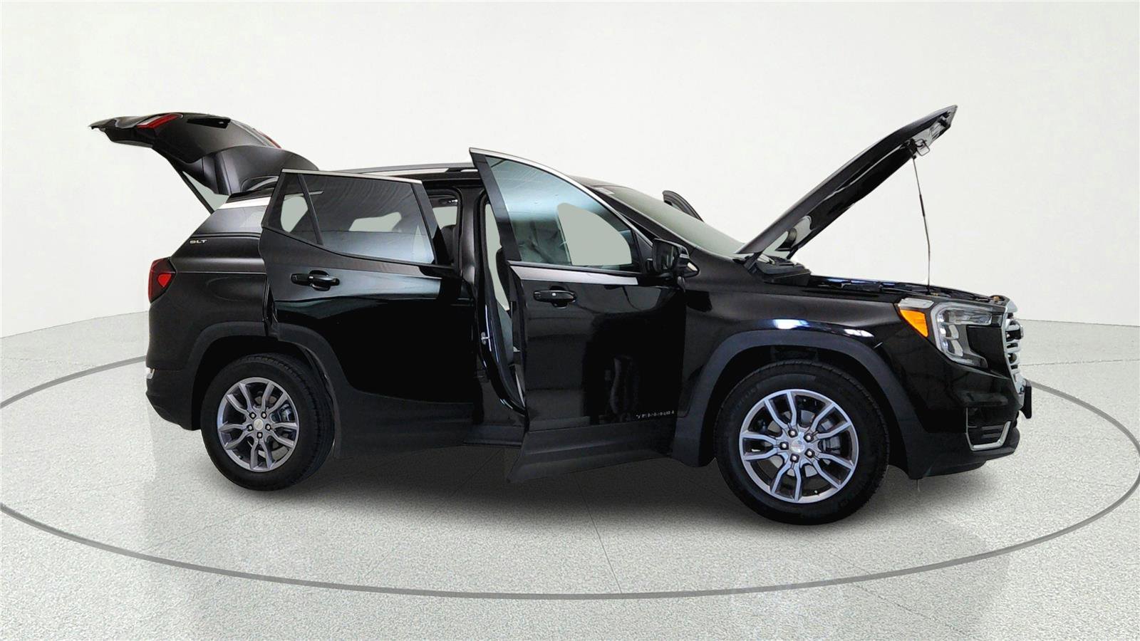 Used 2024 GMC Terrain SLT AWD/4WD image 8
