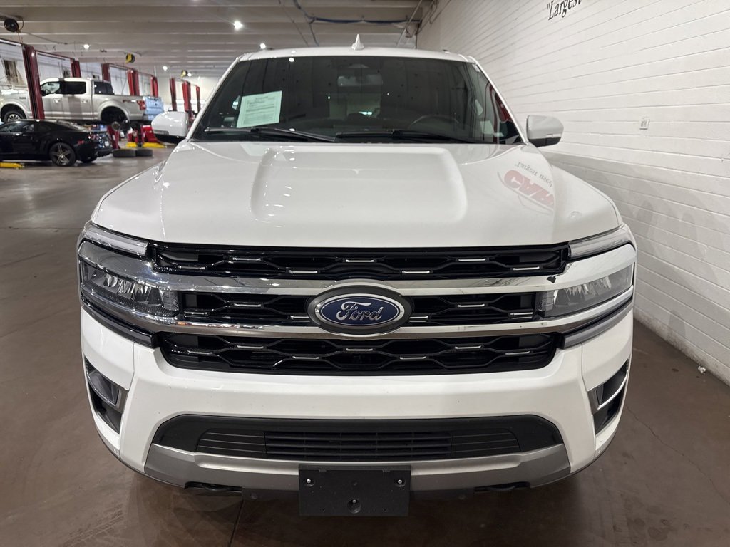 Used 2023 Ford Expedition Max Limited image 5