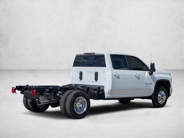 New 2026 Chevrolet Silverado 3500 LT w/ Convenience Package image 2