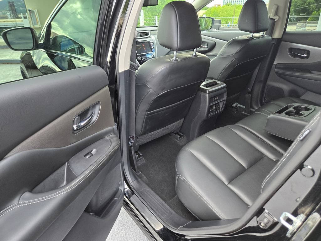 Used 2023 Nissan Murano SV w/ SV Midnight Edition Package AWD/4WD image 15