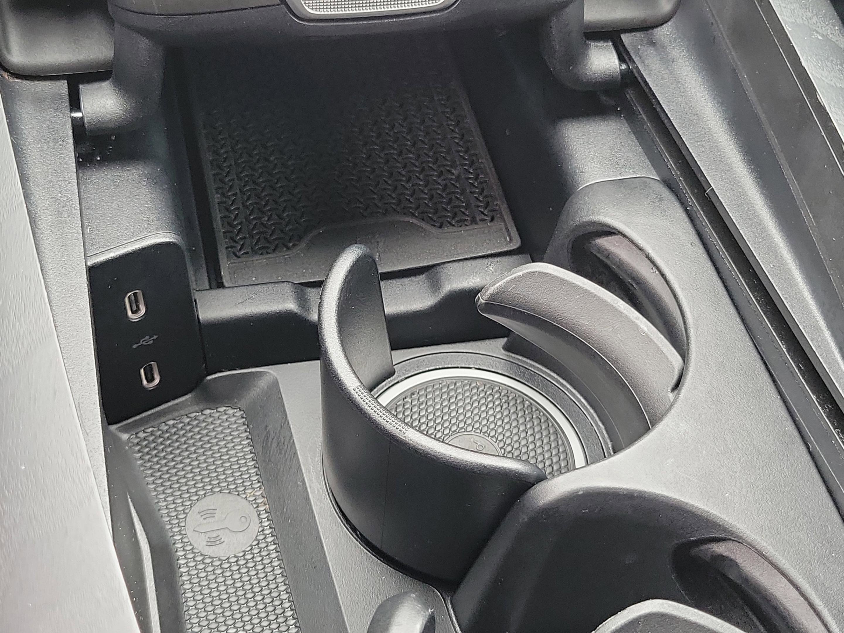 Certified 2025 Mercedes-Benz E 350 4MATIC Sedan image 19