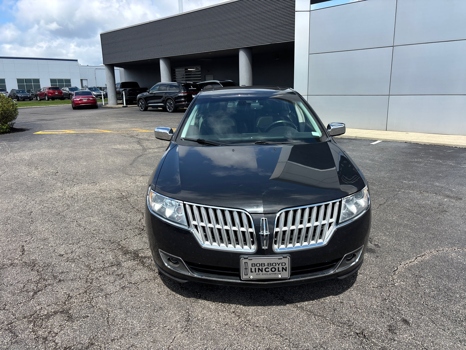 Used 2011 Lincoln MKZ w/ 102A Rapid Spec Order Code FWD image 2