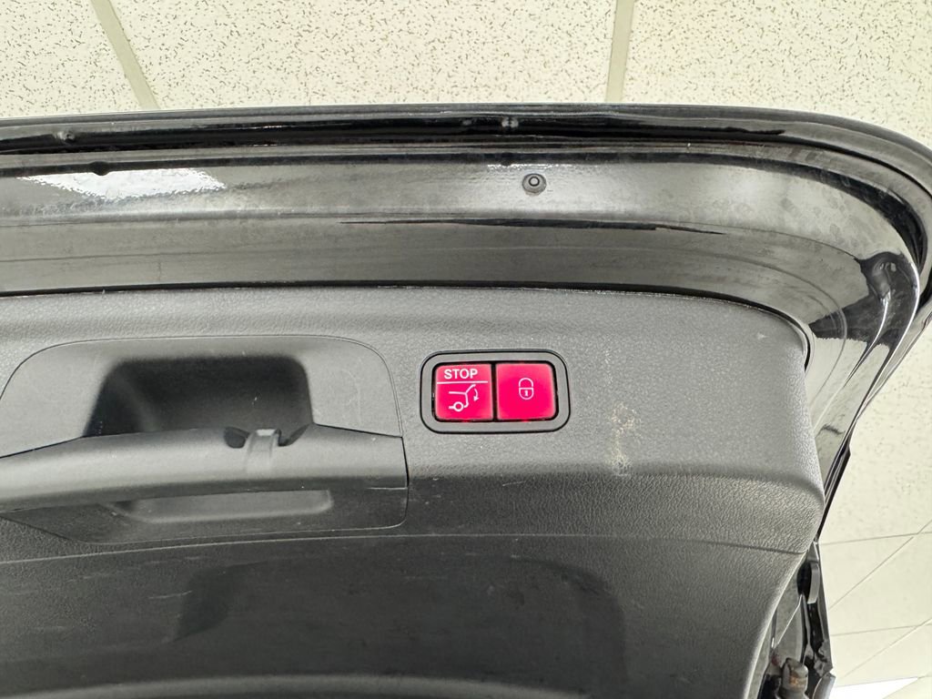 Used 2021 Mercedes-Benz GLE 450 4MATIC image 39