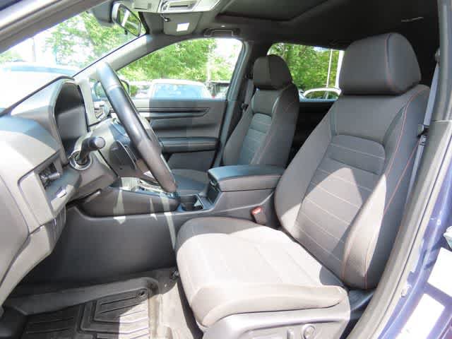 Used 2025 Honda CR-V Sport image 13