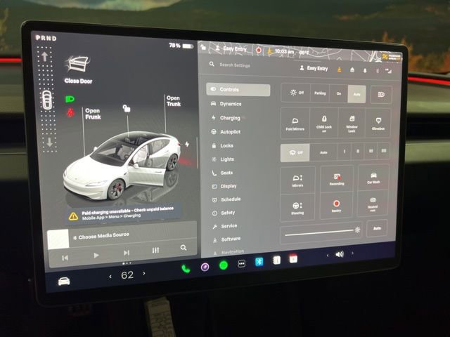 Used 2024 Tesla Model 3 Performance image 30