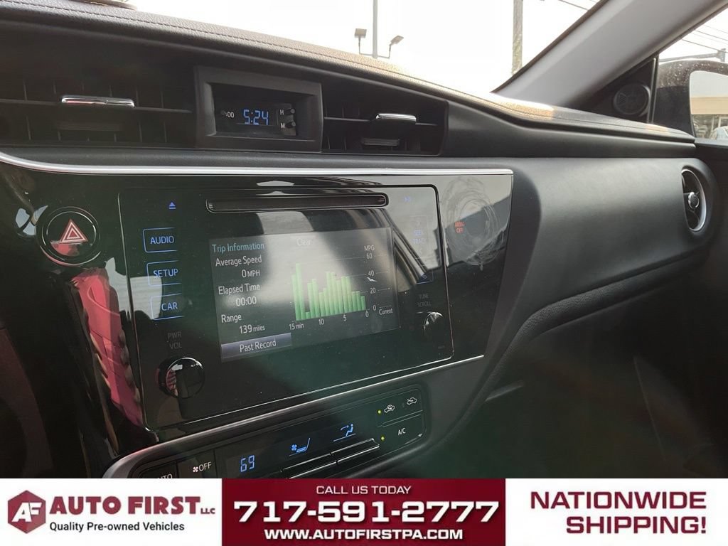 Used 2019 Toyota Corolla LE FWD image 24