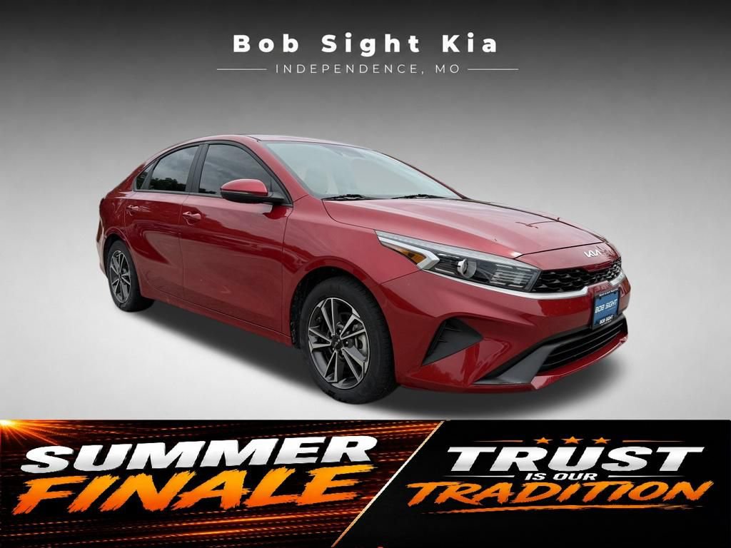 Used 2023 Kia Forte LXS w/ LXS Technology Package FWD image 8