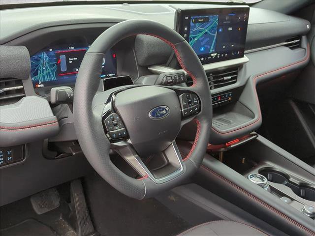 Used 2025 Ford Explorer ST-Line w/ Premium Package image 9