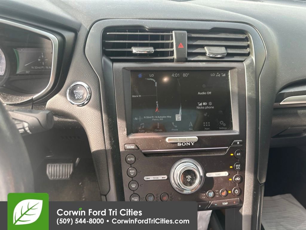 Used 2019 Ford Fusion Titanium AWD/4WD image 11
