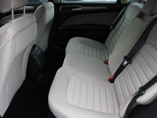 Used 2020 Ford Fusion S FWD image 24