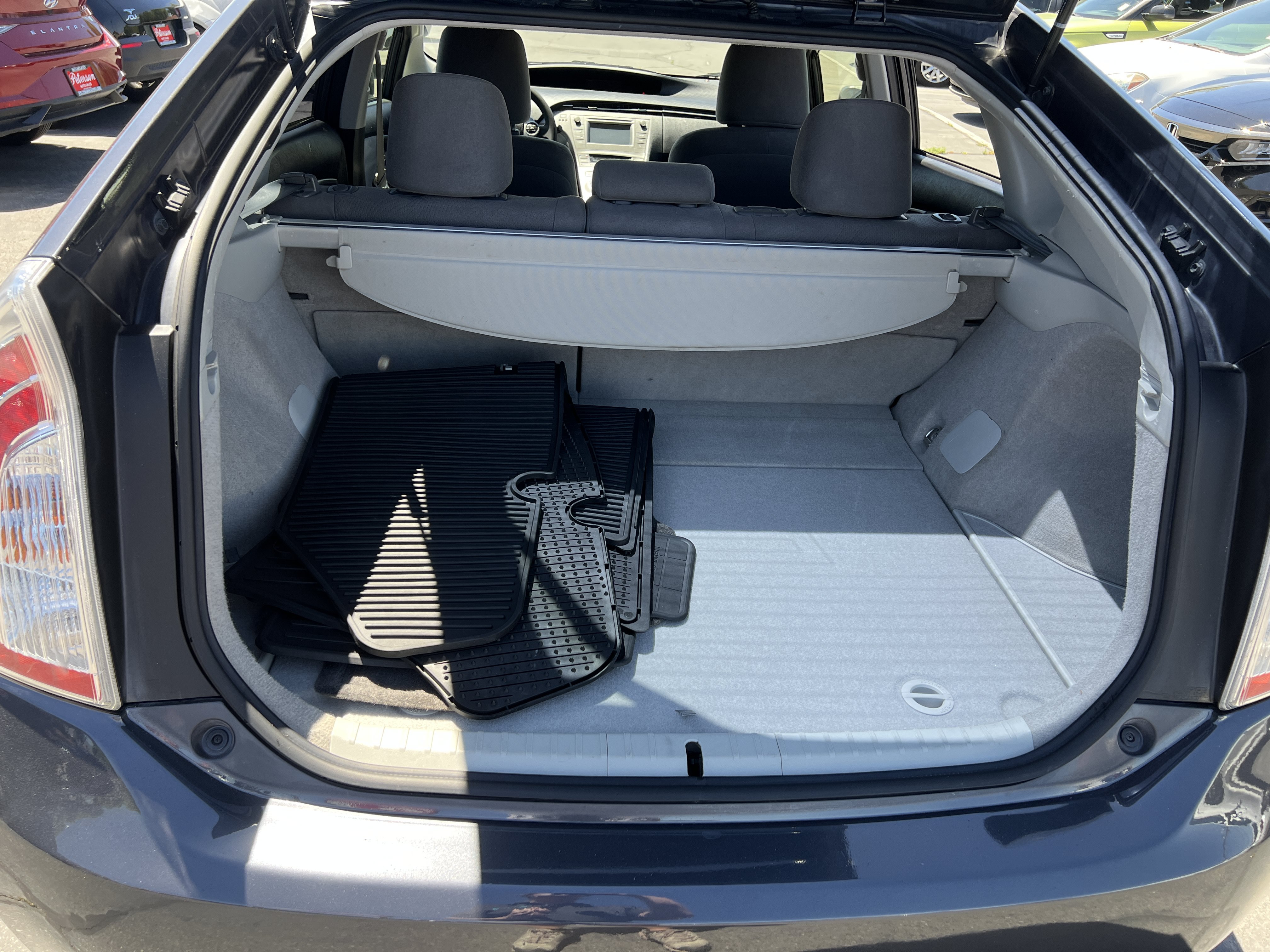 Used 2015 Toyota Prius Two FWD image 17