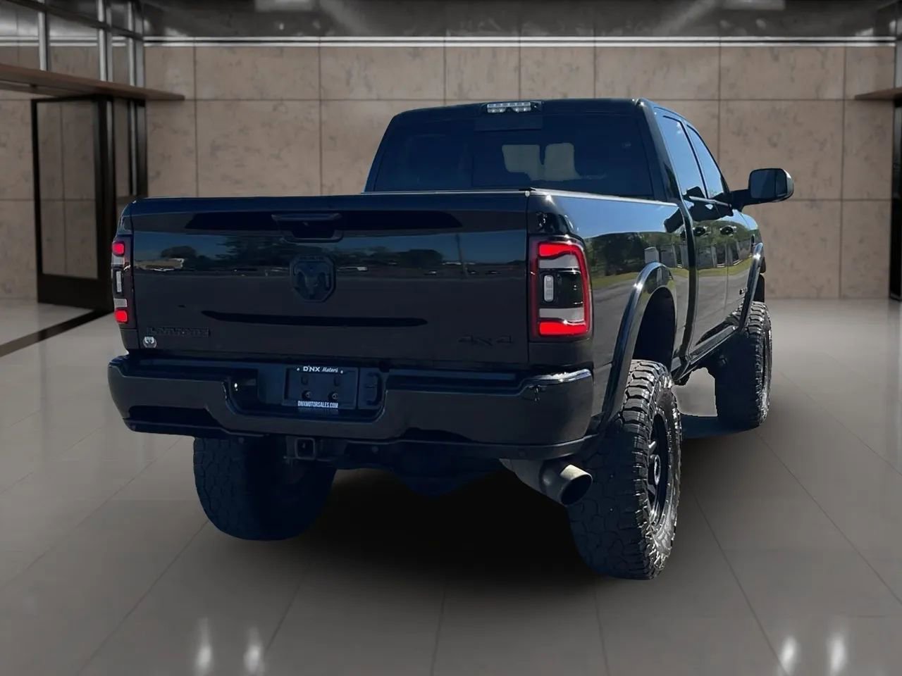 Used 2020 RAM 2500 Laramie image 9