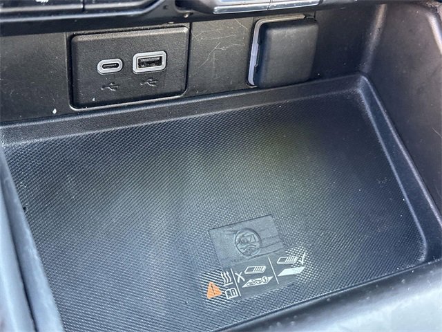 Used 2023 Chevrolet Suburban LT image 36