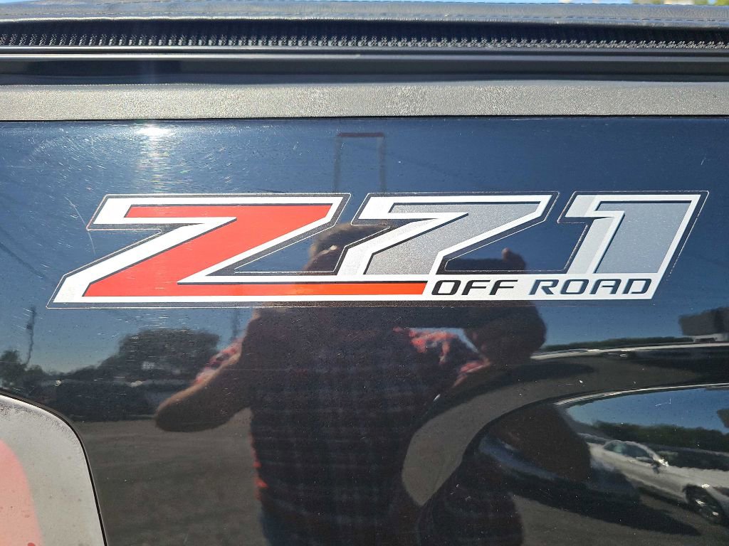 Used 2016 Chevrolet Silverado 1500 LT w/ All Star Edition image 27