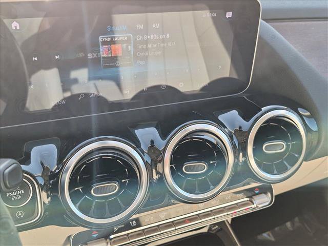 Used 2021 Mercedes-Benz GLA 250 4MATIC image 14