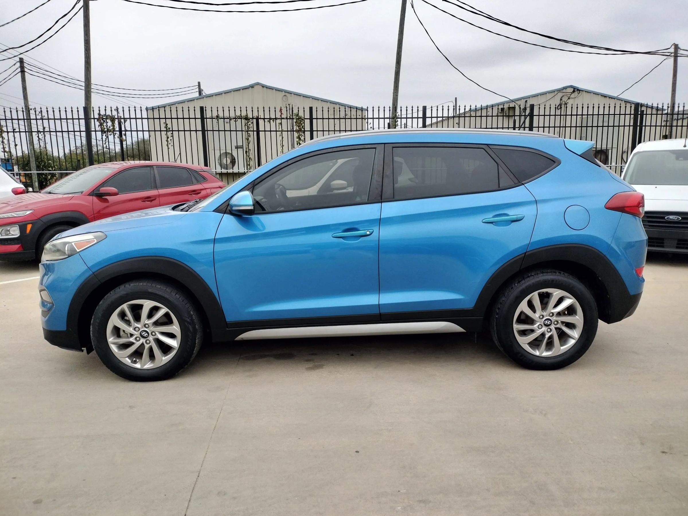 Used 2017 Hyundai Tucson Eco FWD image 2