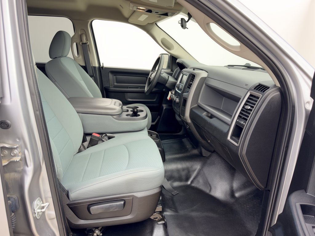 Certified 2019 RAM 1500 Tradesman w/ Popular Equipment Group RWD image 30