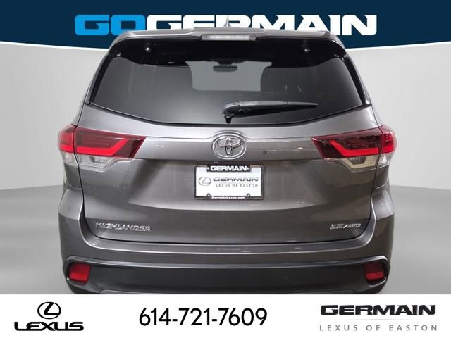 Used 2019 Toyota Highlander SE image 10
