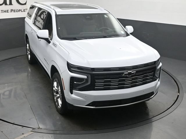 New 2026 Chevrolet Suburban High Country AWD/4WD image 26
