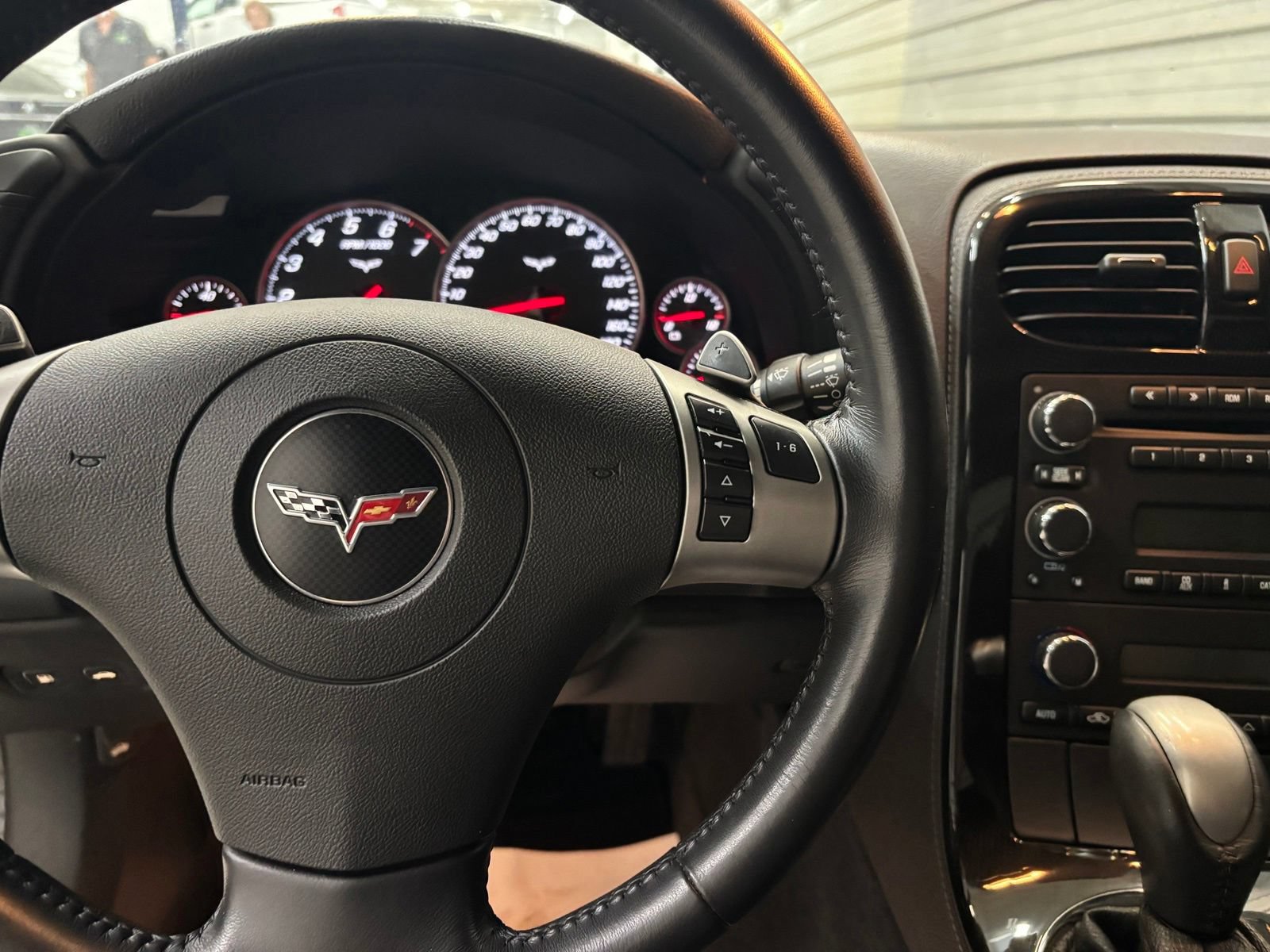 Used 2009 Chevrolet Corvette Coupe RWD image 17
