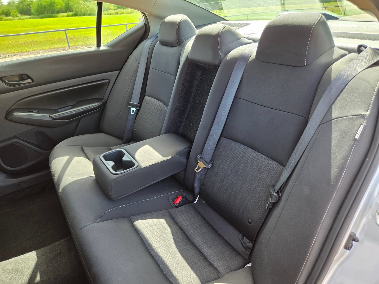 Used 2024 Nissan Altima 2.5 SV FWD image 23