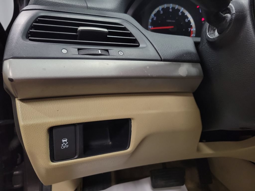 Used 2011 Honda Accord LX image 21