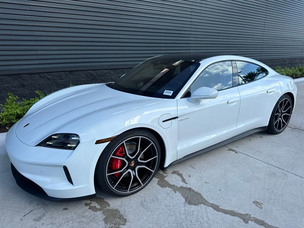 Used 2025 Porsche Taycan 4S image 6