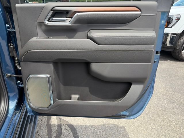 New 2026 GMC Sierra 2500 Denali w/ Denali Reserve Package AWD/4WD image 14