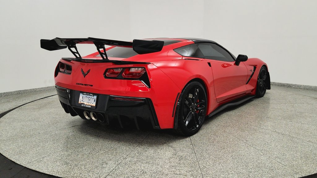 Used 2016 Chevrolet Corvette Stingray Coupe w/ 2LT Preferred Equipment Group RWD image 5