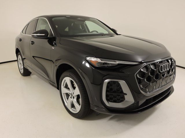 Certified 2025 Audi Q5 Premium Plus AWD/4WD image 7