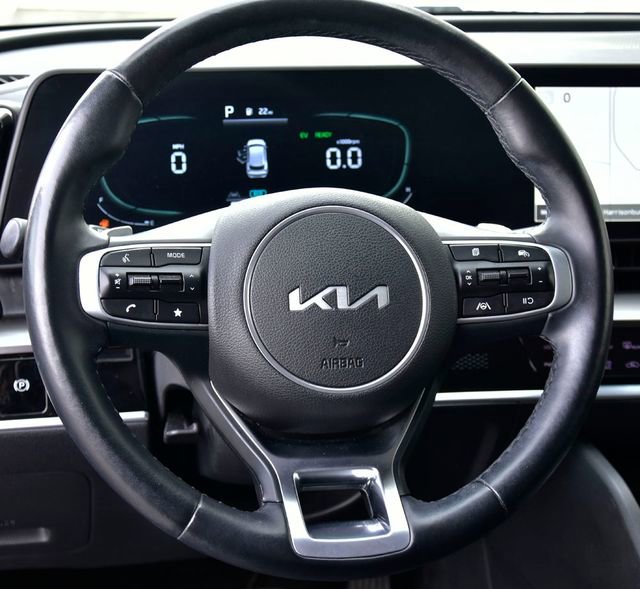 Certified 2023 Kia Sportage EX image 16
