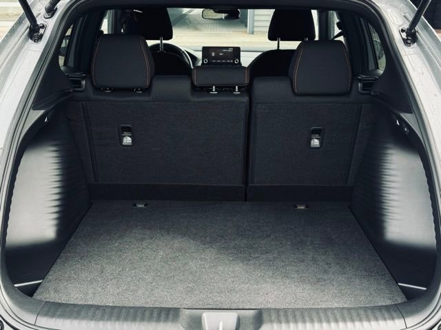 Used 2024 Honda HR-V Sport image 9